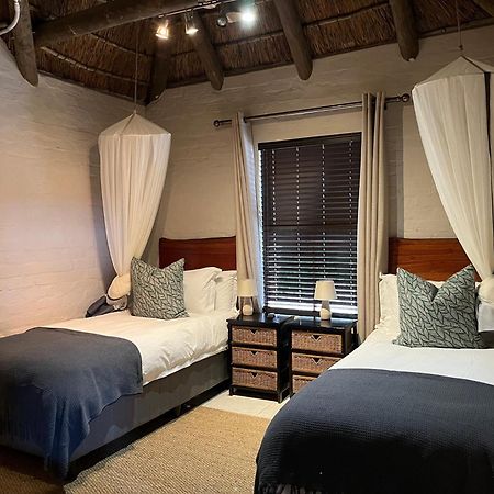 Mosaic Lagoon Lodge Станфорд Экстерьер фото